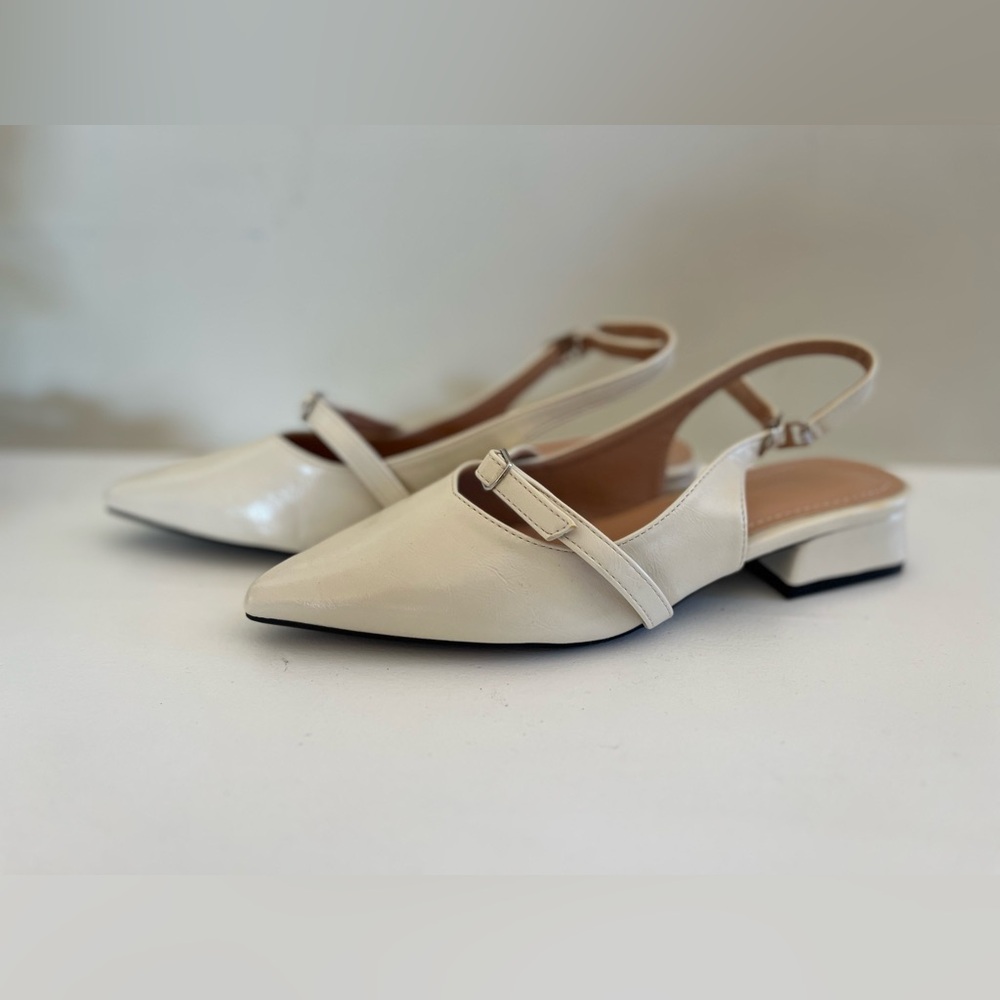 2/$15 Unbranded slingback pumps
